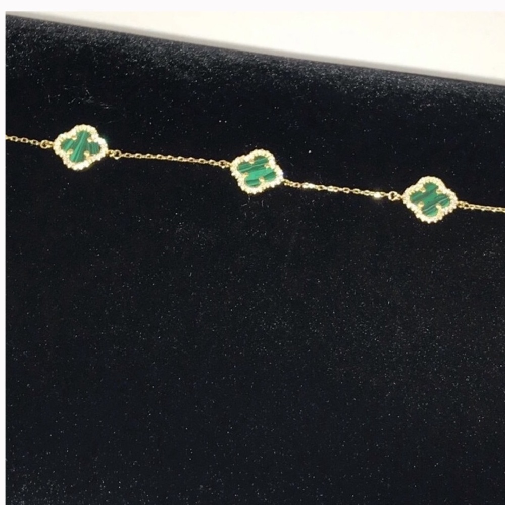 Malachite Clover Bracelet - Picture 7 of 13